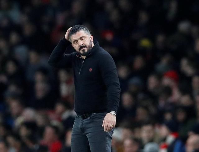 体育官方：巴萨与库巴西续约 新合同签至2027年